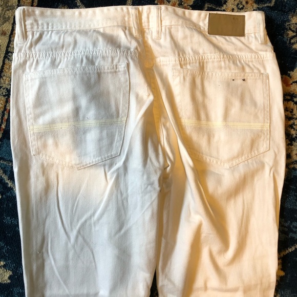 EUC Mens White BUFFALO DAVID BITTON Jeans 36 - Picture 2 of 4
